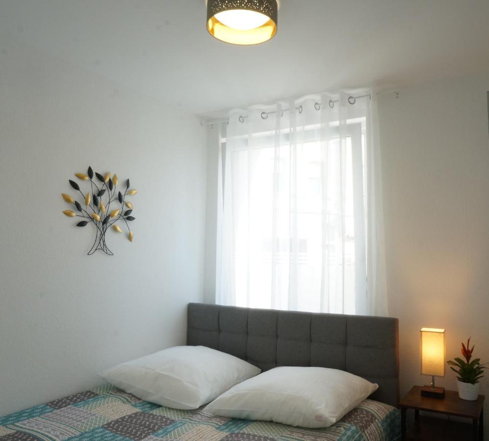Mein Apartment Flowers Mit Kamin, Bis 10 Personen Frankenthal  Exterior photo